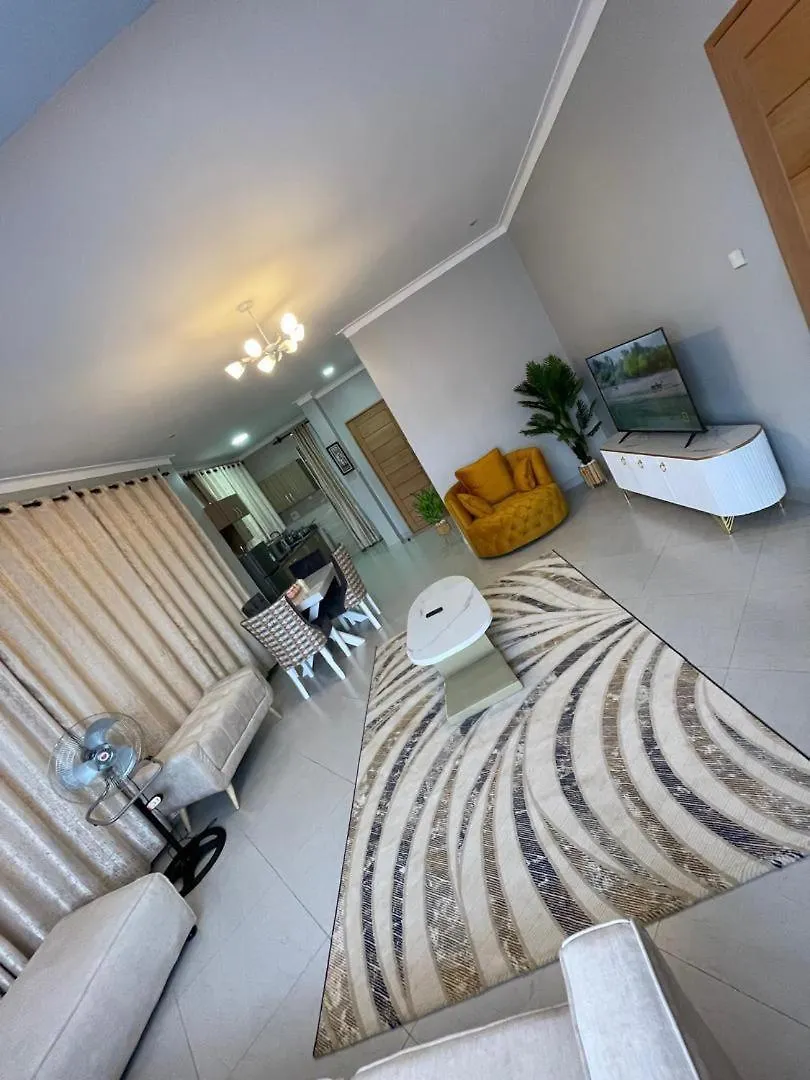Posh Apartment Munyonyo Kampala 0*,